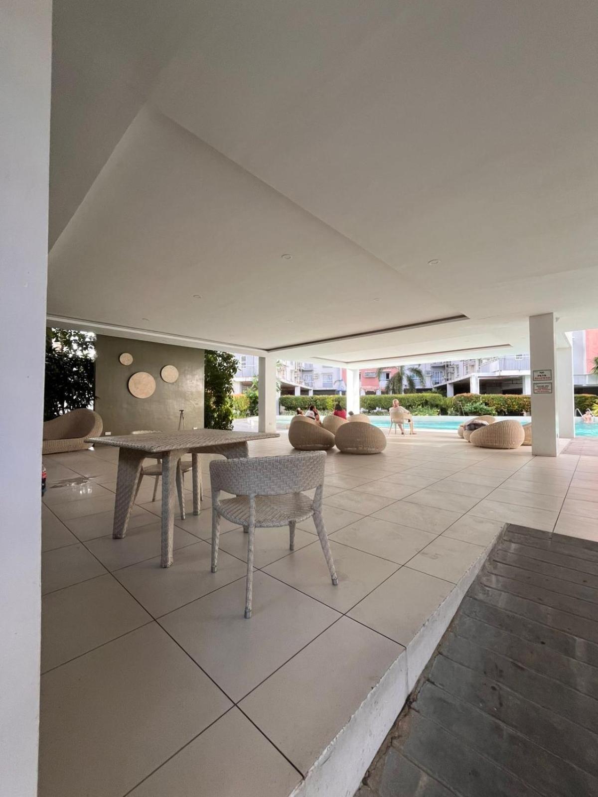 Summum Bonum Bliss - Lahug Aparthotel Cebu Exterior photo