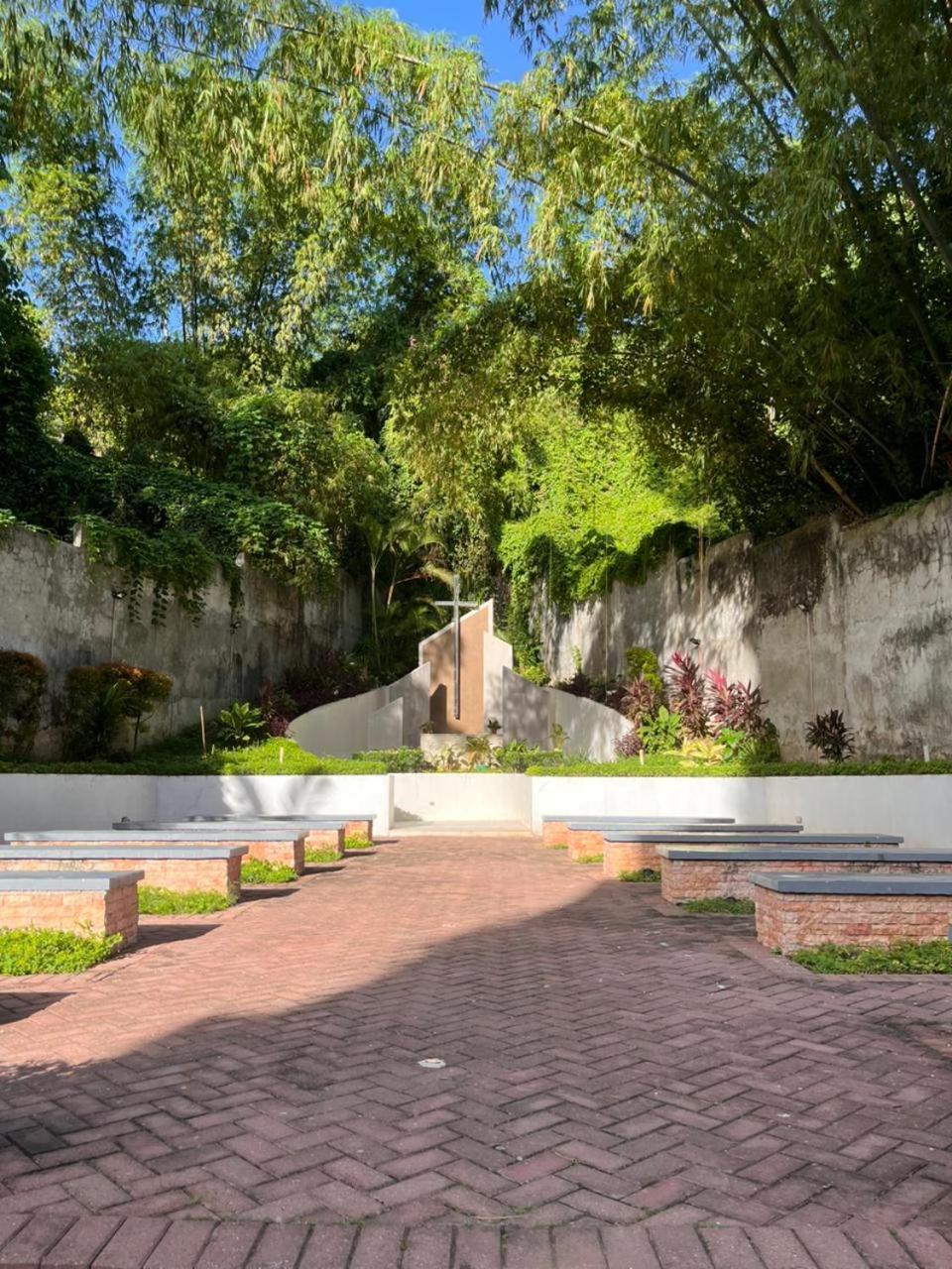 Summum Bonum Bliss - Lahug Aparthotel Cebu Exterior photo